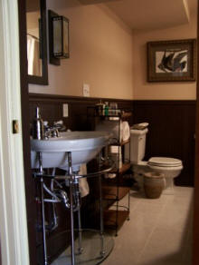 Sea Gypsy Bed and Breakfast Inn Elbert Hubbard Suite Bathroom